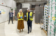 Adel: Zero Waste - Königin Maxima besucht das InstockMarket Food Rescue Cente in Diemen
