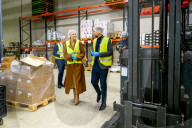 Adel: Zero Waste - Königin Maxima besucht das InstockMarket Food Rescue Cente in Diemen