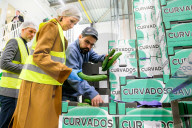 Adel: Zero Waste - Königin Maxima besucht das InstockMarket Food Rescue Cente in Diemen