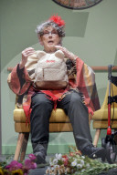 Fotoprobe zum Theaterstück Oma Trick im Schlosspark Theater in Berlin
