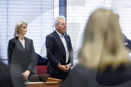 Psychiater und Buchautor Michael Winterhoff als Angeklagter vor dem Bonner Landgericht