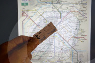 Illustration - End of Cardboard Tickets in Ile-de-France by 2026