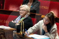 No-confidence motion against the 49.3 of French prime minister - Paris AJ