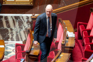 No-confidence motion against the 49.3 of French prime minister - Paris AJ