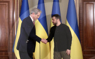 Volodymyr Zelenskyy and Scott Bessent speak to press in Kyiv