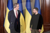Volodymyr Zelenskyy And Scott Bessent Speak To Press - Kyiv
