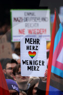 Demonstration gegen den Rechtsruck in der Gesellschaft in Marburg