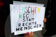 Demonstration gegen den Rechtsruck in der Gesellschaft in Marburg