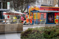 Auto fährt in Verdi-Demo in München - viele Verletzte
