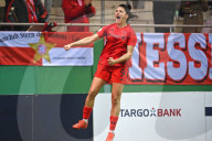 Fussball DFB Pokal Viertelfinale der Frauen/  FC Bayern Muenchen - Eintracht Frankfurt  4-1
