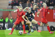 Fussball DFB Pokal Viertelfinale der Frauen/  FC Bayern Muenchen - Eintracht Frankfurt  4-1