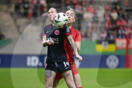 Fussball DFB Pokal Viertelfinale der Frauen/  FC Bayern Muenchen - Eintracht Frankfurt  4-1