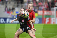 Fussball DFB Pokal Viertelfinale der Frauen/  FC Bayern Muenchen - Eintracht Frankfurt  4-1