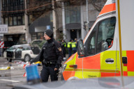 Auto fährt in Verdi-Demo in München - viele Verletzte
