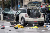 Auto fährt in Verdi-Demo in München - viele Verletzte