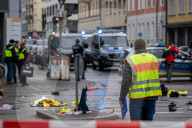 Auto fährt in Verdi-Demo in München - viele Verletzte