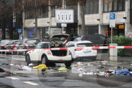 Asylbewerber steuert Auto in Demo – viele Verletzte