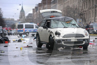 Asylbewerber steuert Auto in Demo – viele Verletzte