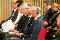 Herzog Edward beim 80. Jahrestag der Zerstörung Dresdens im Rathaus in Dresden