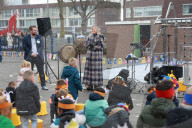 Adel: Königin Maxima besucht im Rahmen der Kampagne Mehr Musik im Klassenzimmer eine Grundschule in Emmen