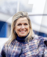 Adel: Königin Maxima besucht im Rahmen der Kampagne Mehr Musik im Klassenzimmer eine Grundschule in Emmen