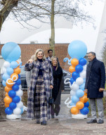 Adel: Königin Maxima besucht im Rahmen der Kampagne Mehr Musik im Klassenzimmer eine Grundschule in Emmen