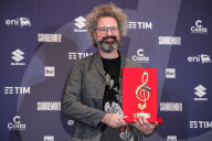  75th Sanremo Music Festival 2025 - Simone Cristicchi vince il premio della sala stampa Lucio Dalla