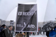 Demonstration und Gegendemonstration der AfD in München 
