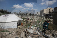 Gaza families living in camp