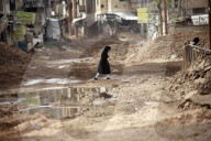 Israeli army locks down West Bank Jenin refugee camp