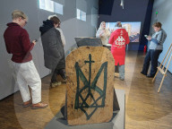 Exhibition at Kyiv War Museum celebrates Ukraine’s coat of arms
