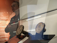 Exhibition at Kyiv War Museum celebrates Ukraine’s coat of arms
