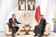 Secretary of State Peter Kyle visits Qatar