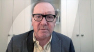 Kevin Spacey répond aux allégations d'avances sexuelles de Guy Pearce