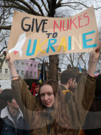 \Solidarity With Ukraine' March London