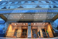 NYC Mayor to close Roosevelt Hotel illegal alien center