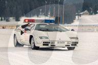 FEATURE - Lamborghinis fahren auf dem Eis in St. Moritz, um das Jubiläum des Lamborghini Polo Storico zu feiern