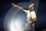 Les artistes se produisent lors du concert "Scoop Live" de Radio Scoop à la LDLC Arena de Décines près de Lyon