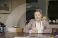 The savage suburbia of Helen Garner: 'I wanted to dong Martin Amis with a bat'