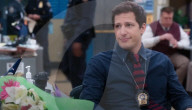 LMKMEDIA_BROOKLYN99_S2_EXTRAS_LMK110-29