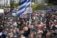 Violent protests in Athens on rail crash anniversary 