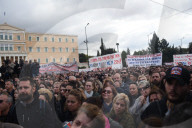 Violent protests in Athens on rail crash anniversary 