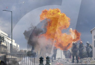 Violent protests in Athens on rail crash anniversary 