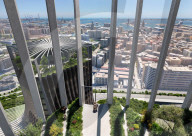 De superbes tours pour rénover un quartier désolé de Naples