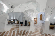 FEATURE -  Der perfekte Blick auf das Matterhorn: Das Iglu Dorf Schneehotel in Zermatt