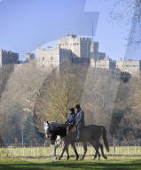 Andrew bei einem Ausritt im Park von Schloss Windsor