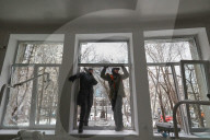 Russia steps up attacks on Ukraine civilians 