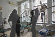 Russia steps up attacks on Ukraine civilians 