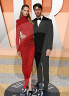 PEOPLE - Oscars 2025: Vanity Fair Party