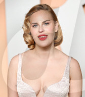 PEOPLE - Oscars 2025: Vanity Fair Party
